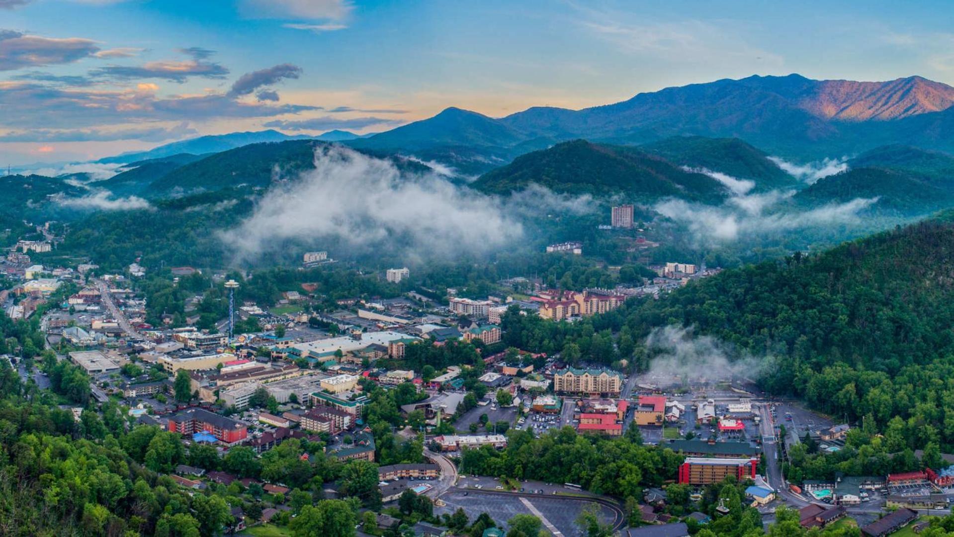 Little Smoky Retreat , 3 Bedroom , Close To Downtown Gatlinburg And Pigeon Forge Exterior foto